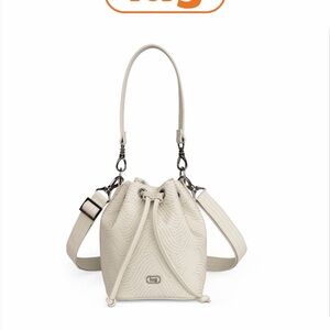Lug Pebble Whirlybird Satin Luxe VL Crossbody Bucket Bag